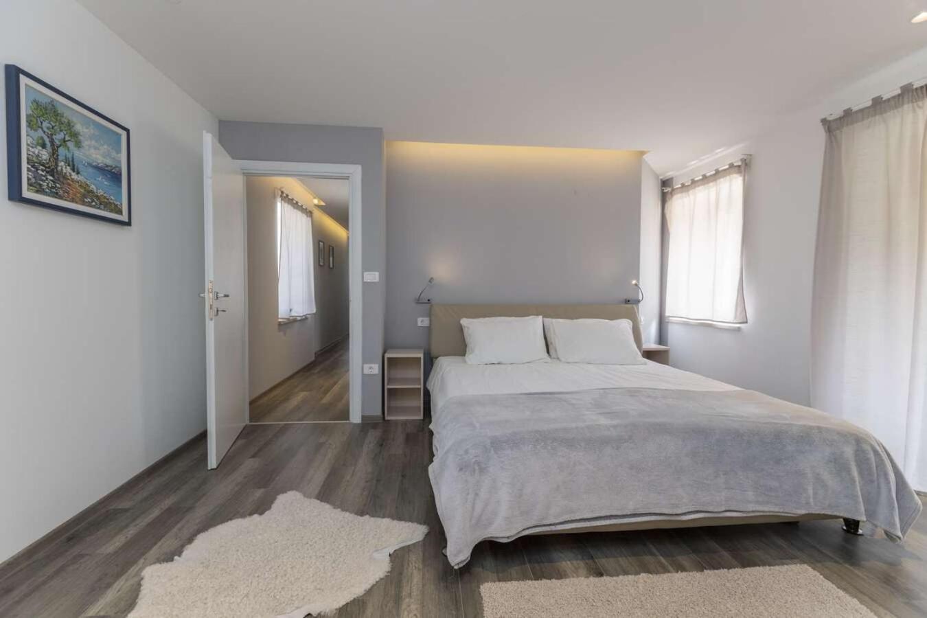 Villa Viscum In Central Istria For 8 Persons With Large Garden - Pet Friendly パジン エクステリア 写真